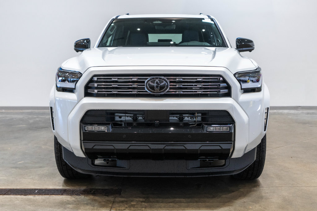 New 2026 Toyota 4Runner Platinum AWD/4WD image 2
