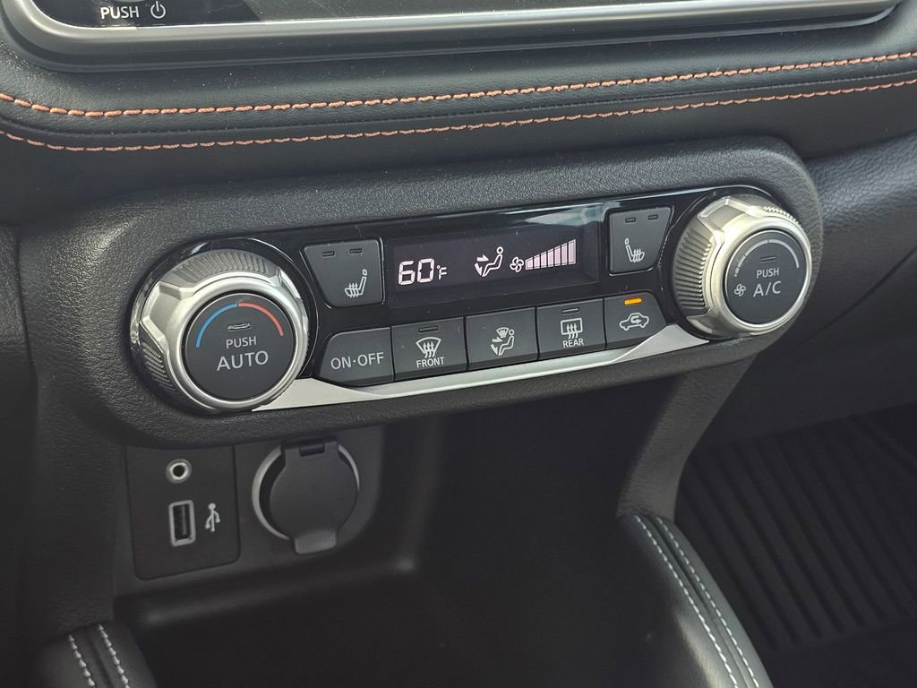 Certified 2020 Nissan Kicks SR w/ SR Premium Package image 24