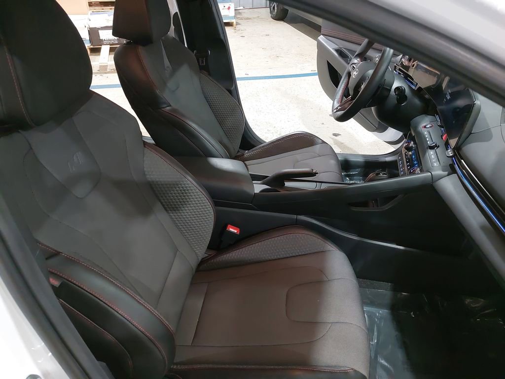 Certified 2024 Hyundai Elantra N Line image 10