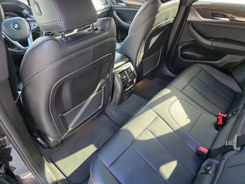 Certified 2022 BMW X4 xDrive30i image 15