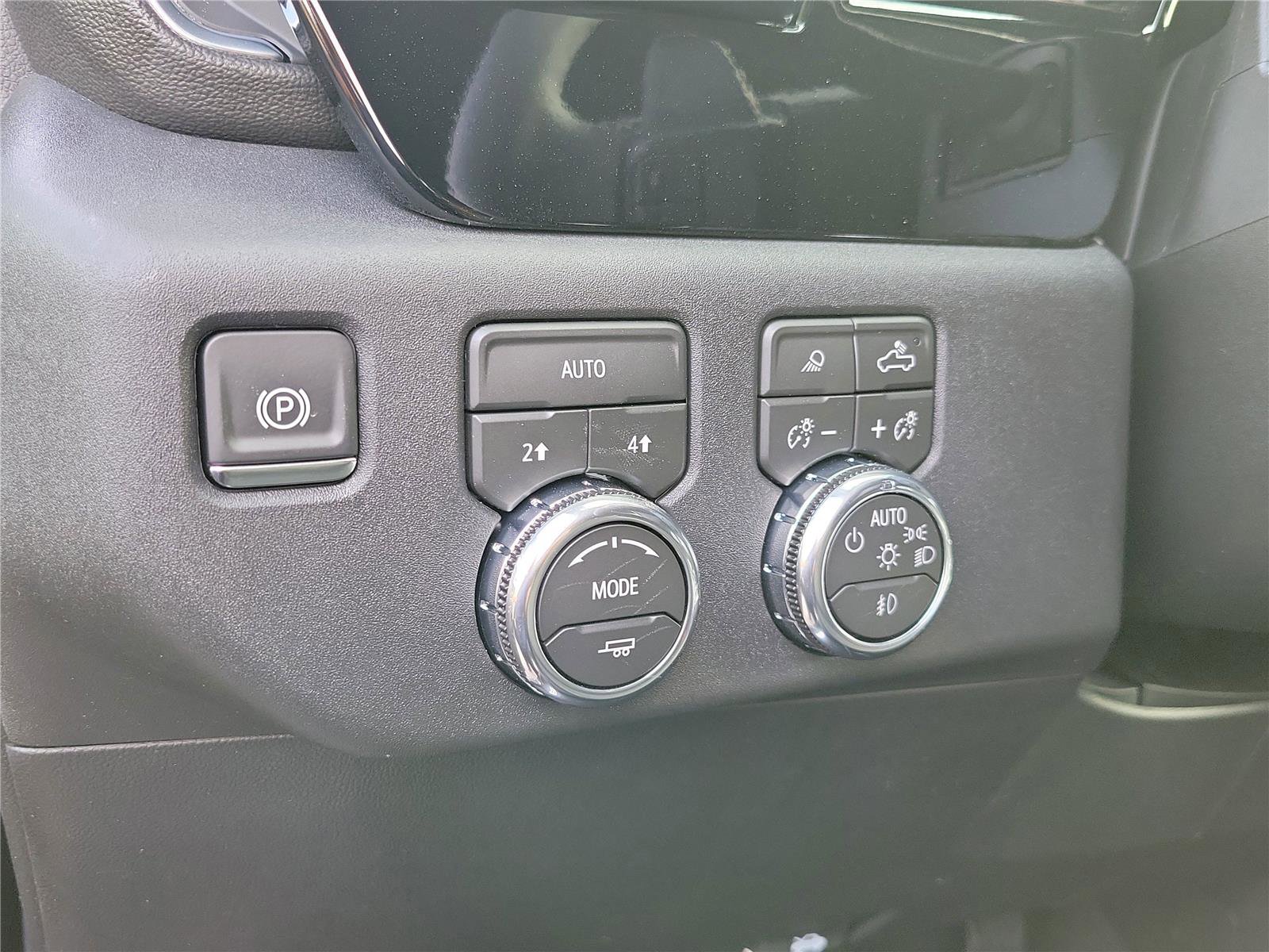 New 2026 GMC Sierra 1500 SLT w/ SLT Premium Package AWD/4WD image 22