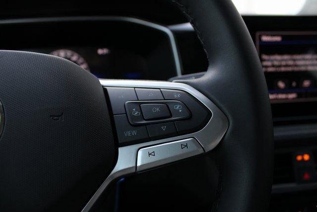 New 2026 Volkswagen Taos SE AWD/4WD image 11