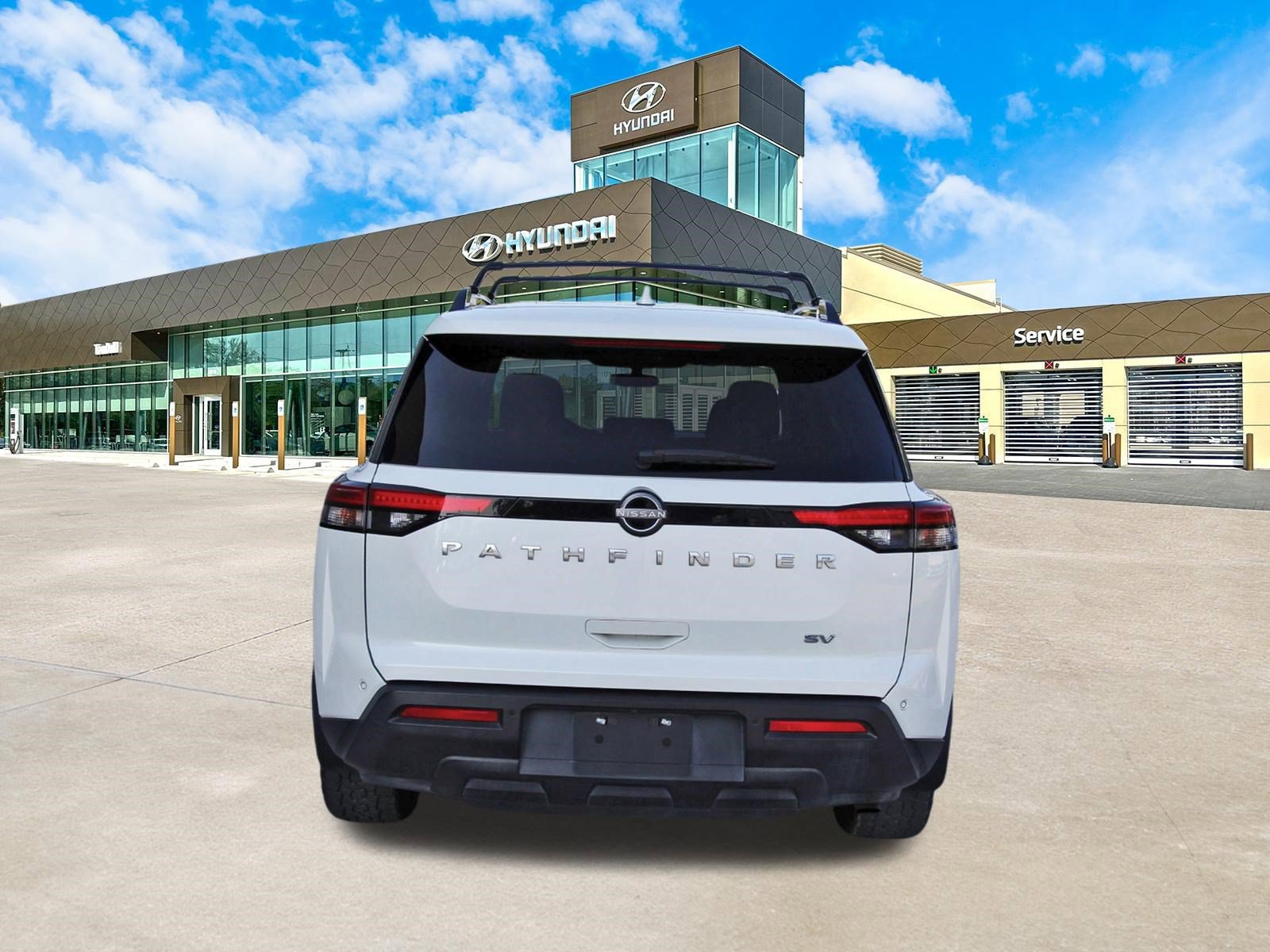 Used 2022 Nissan Pathfinder SV FWD image 7