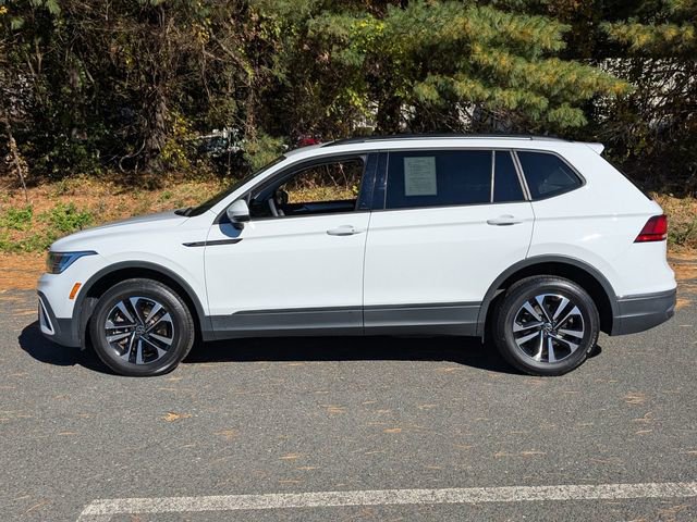 Used 2022 Volkswagen Tiguan S image 9