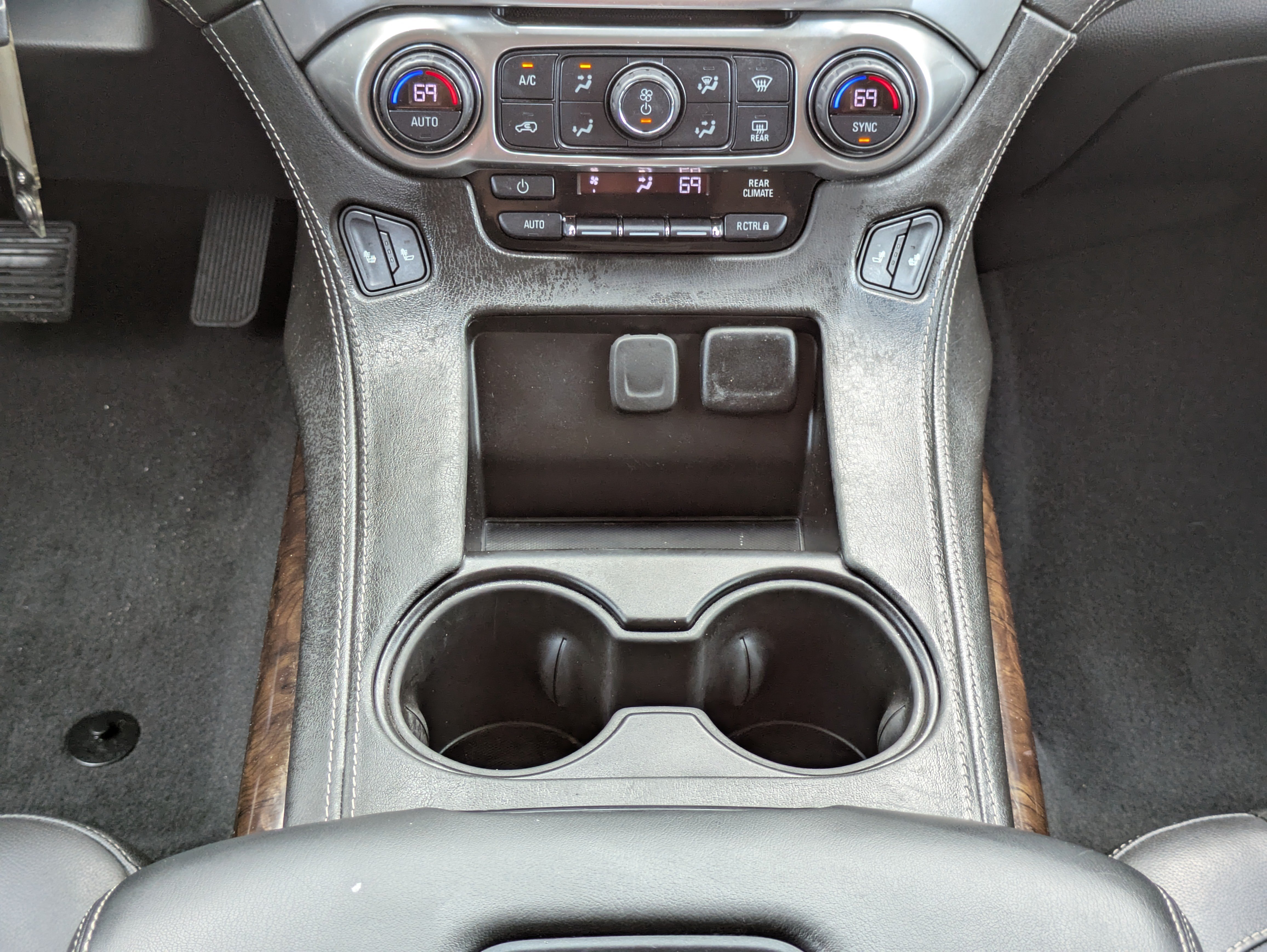 Used 2020 Chevrolet Tahoe LT RWD image 19