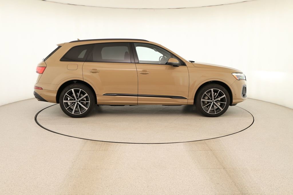 Certified 2025 Audi Q7 2.0T Premium Plus w/ Premium Plus Package AWD/4WD image 8