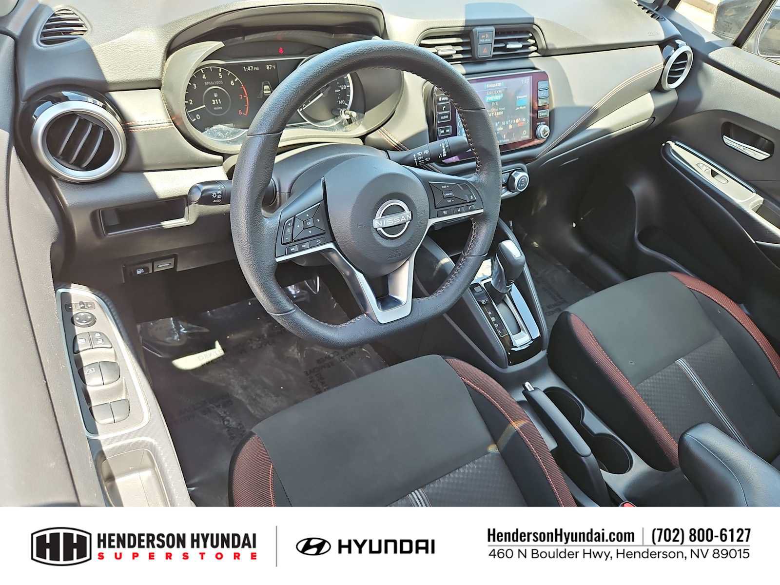 Used 2024 Nissan Versa SR FWD image 10