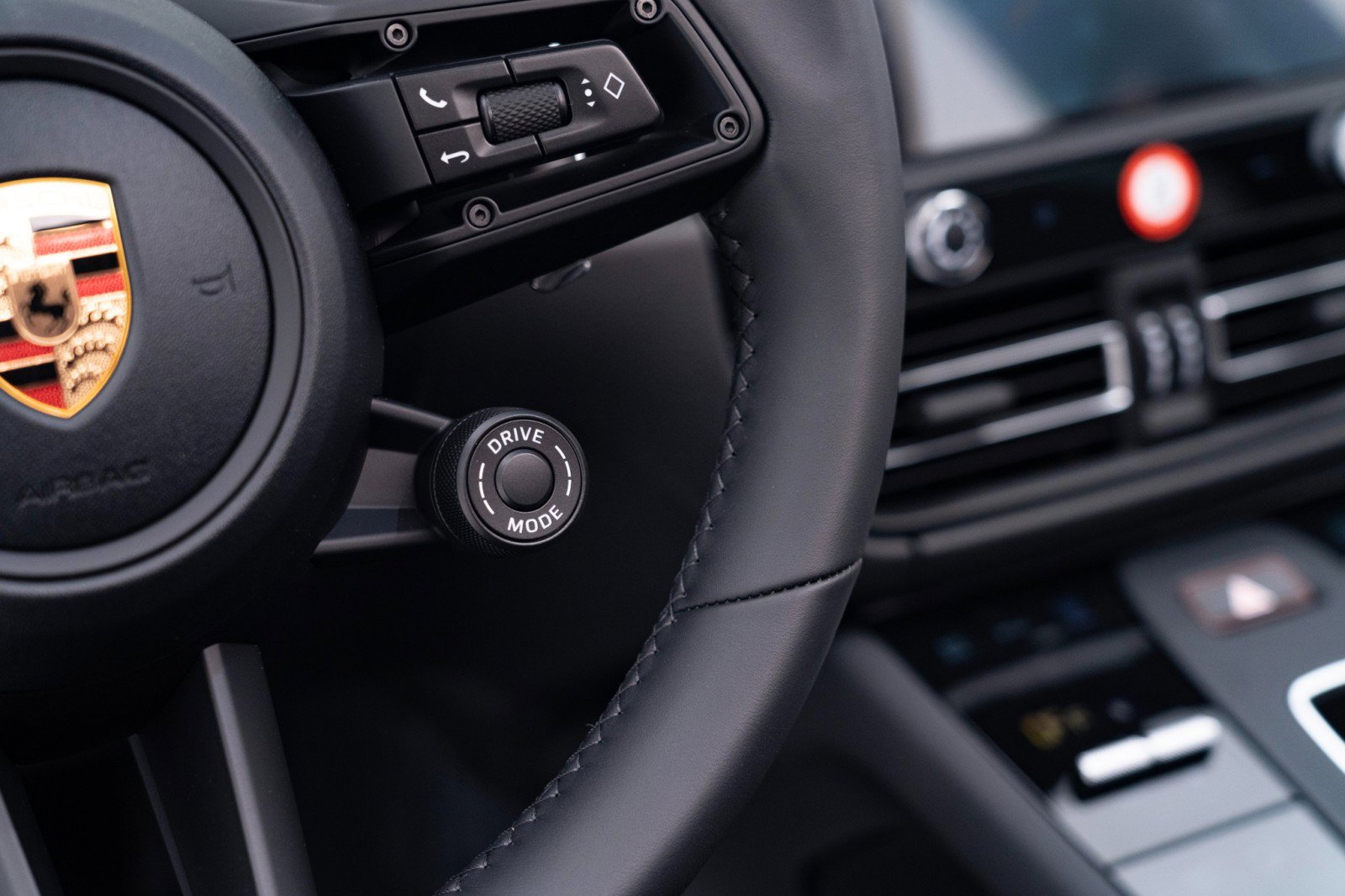New 2026 Porsche Macan S image 29