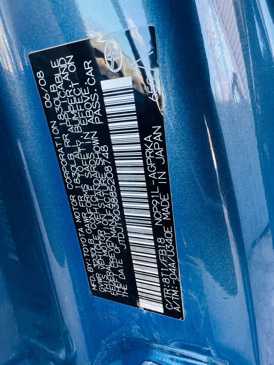 Used 2008 Toyota Yaris 2-Door Hatchback image 19