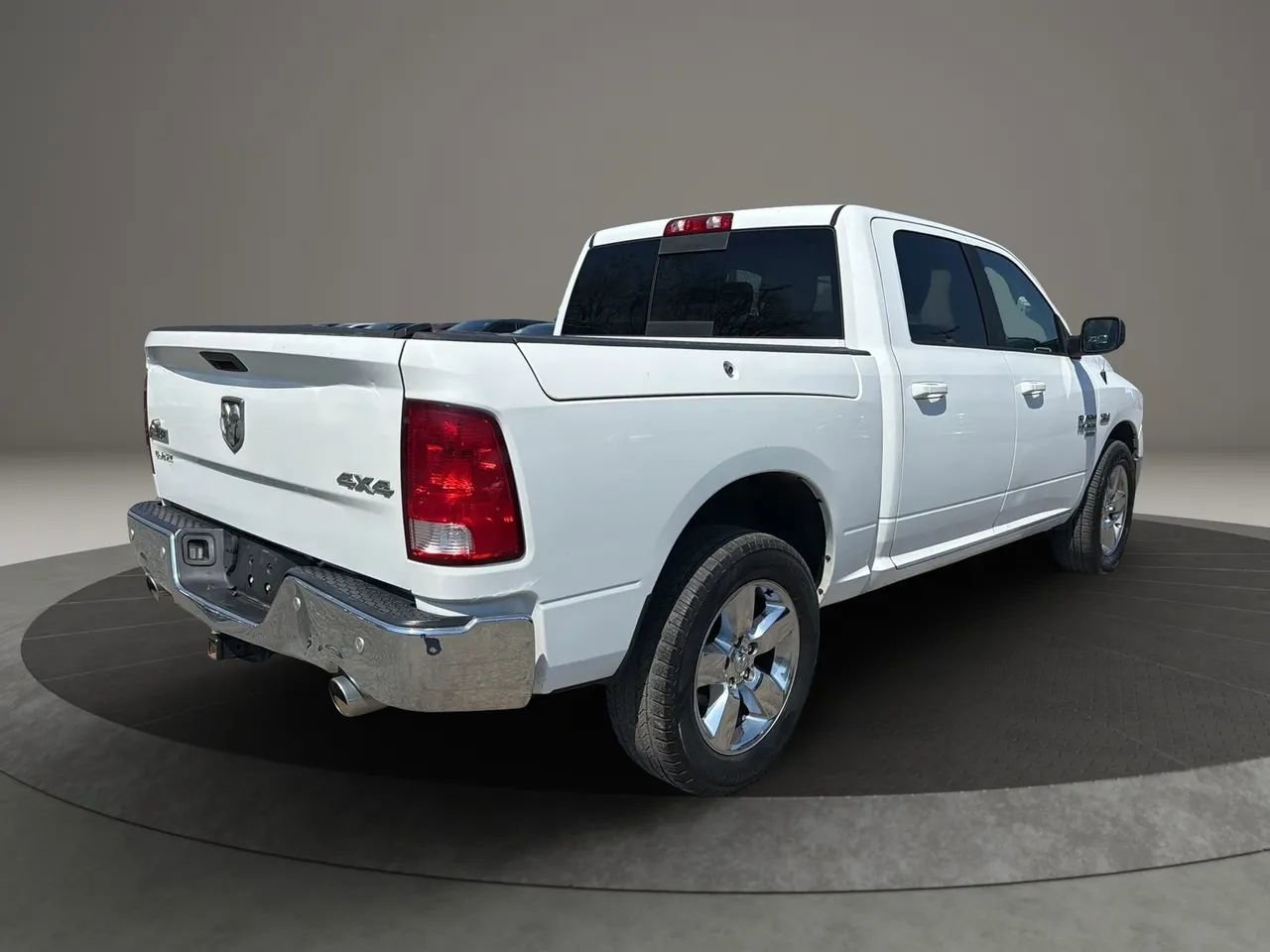 Used 2019 RAM 1500 Big Horn w/ Rambox Value Package AWD/4WD image 5
