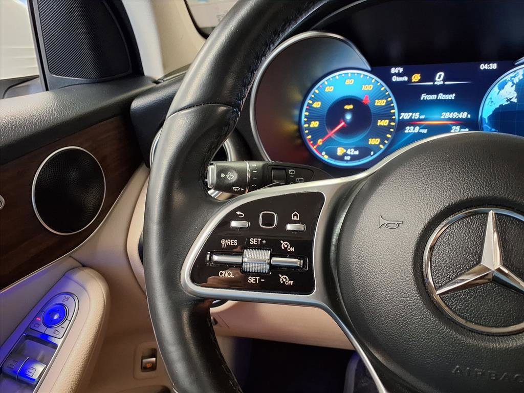 Used 2022 Mercedes-Benz GLC 300 4MATIC image 29