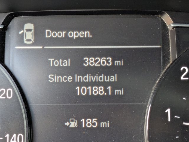 Used 2021 BMW 330i Sedan w/ M Sport Package image 7