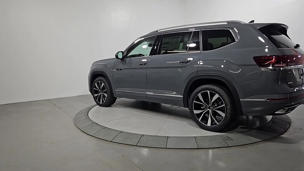 New 2026 Volkswagen Atlas SEL Premium R-Line image 3