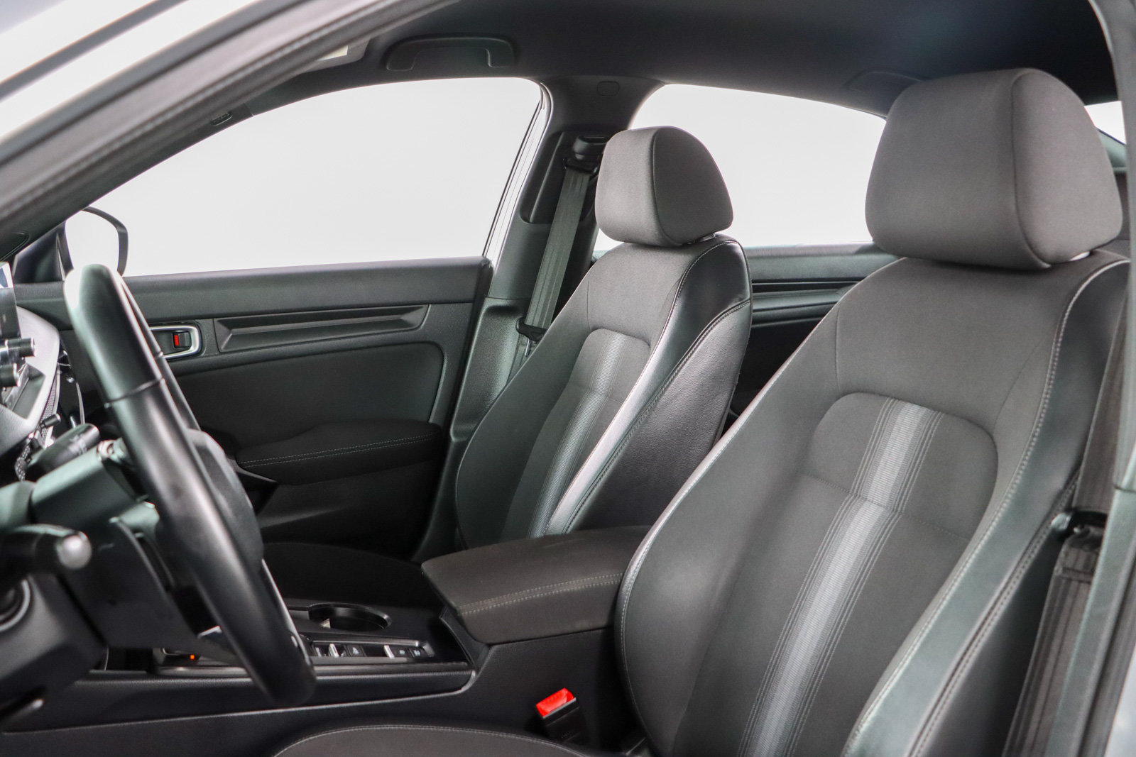 Used 2023 Honda Civic Sport image 23
