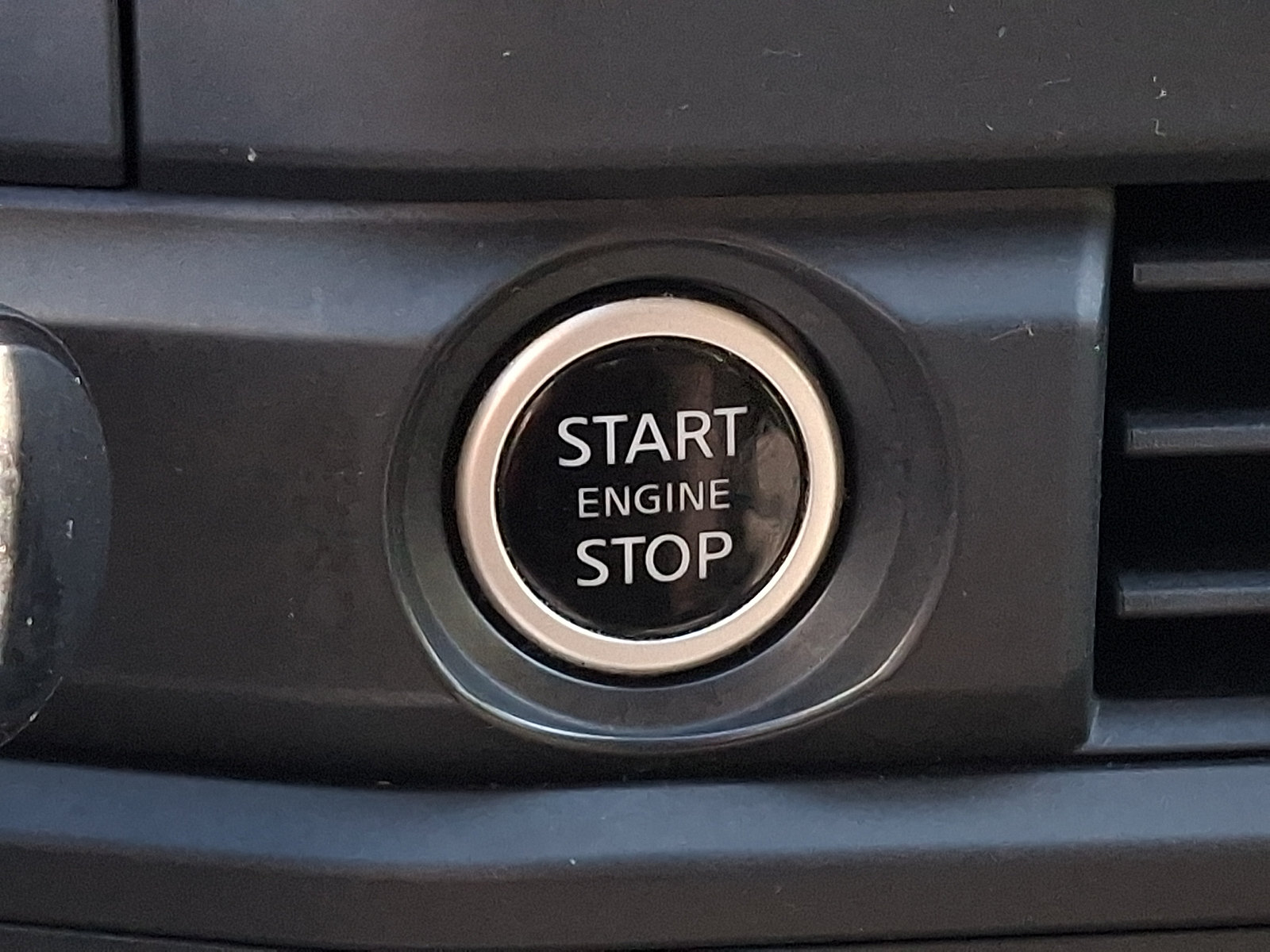 Certified 2024 Nissan Pathfinder S AWD/4WD image 22