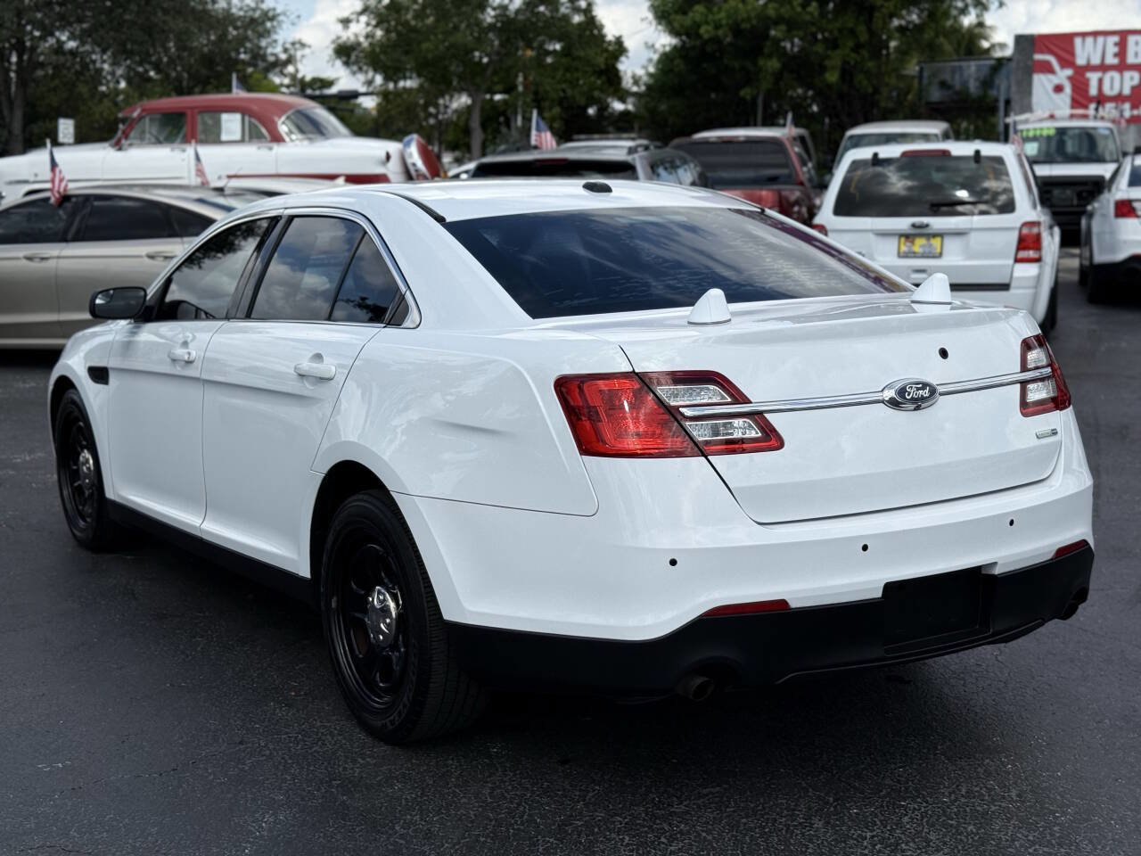 Used 2015 Ford Taurus Police Interceptor AWD image 4