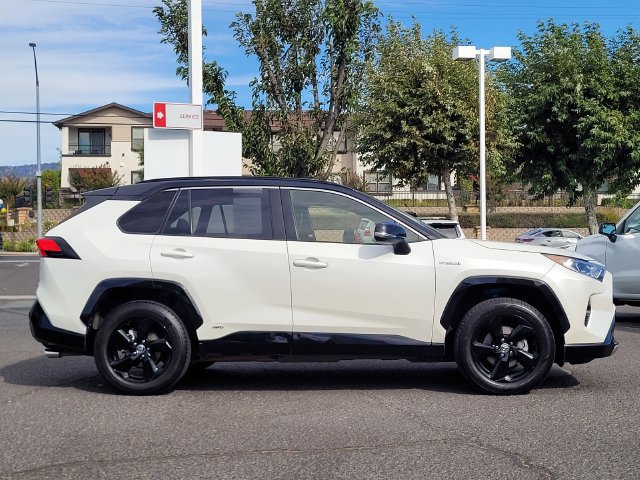 Certified 2020 Toyota RAV4 XSE AWD/4WD image 5
