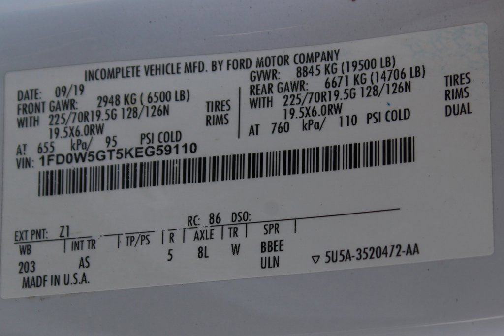 Used 2019 Ford F550 2WD Crew Cab Super Duty image 46