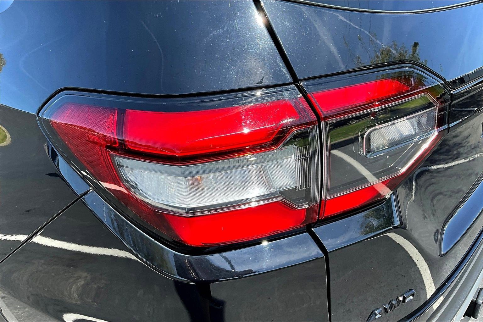 Certified 2024 Honda Pilot TrailSport image 26