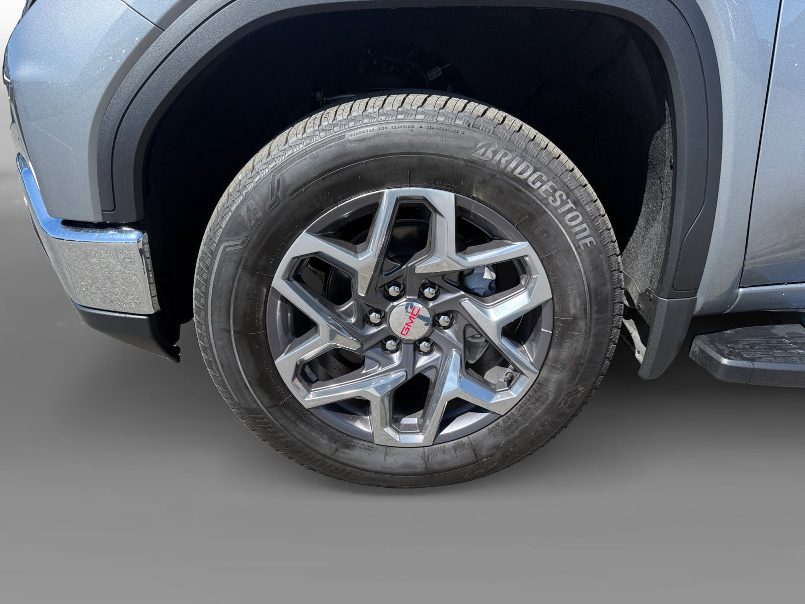 New 2026 GMC Sierra 1500 SLT w/ SLT Premium Plus Package image 9