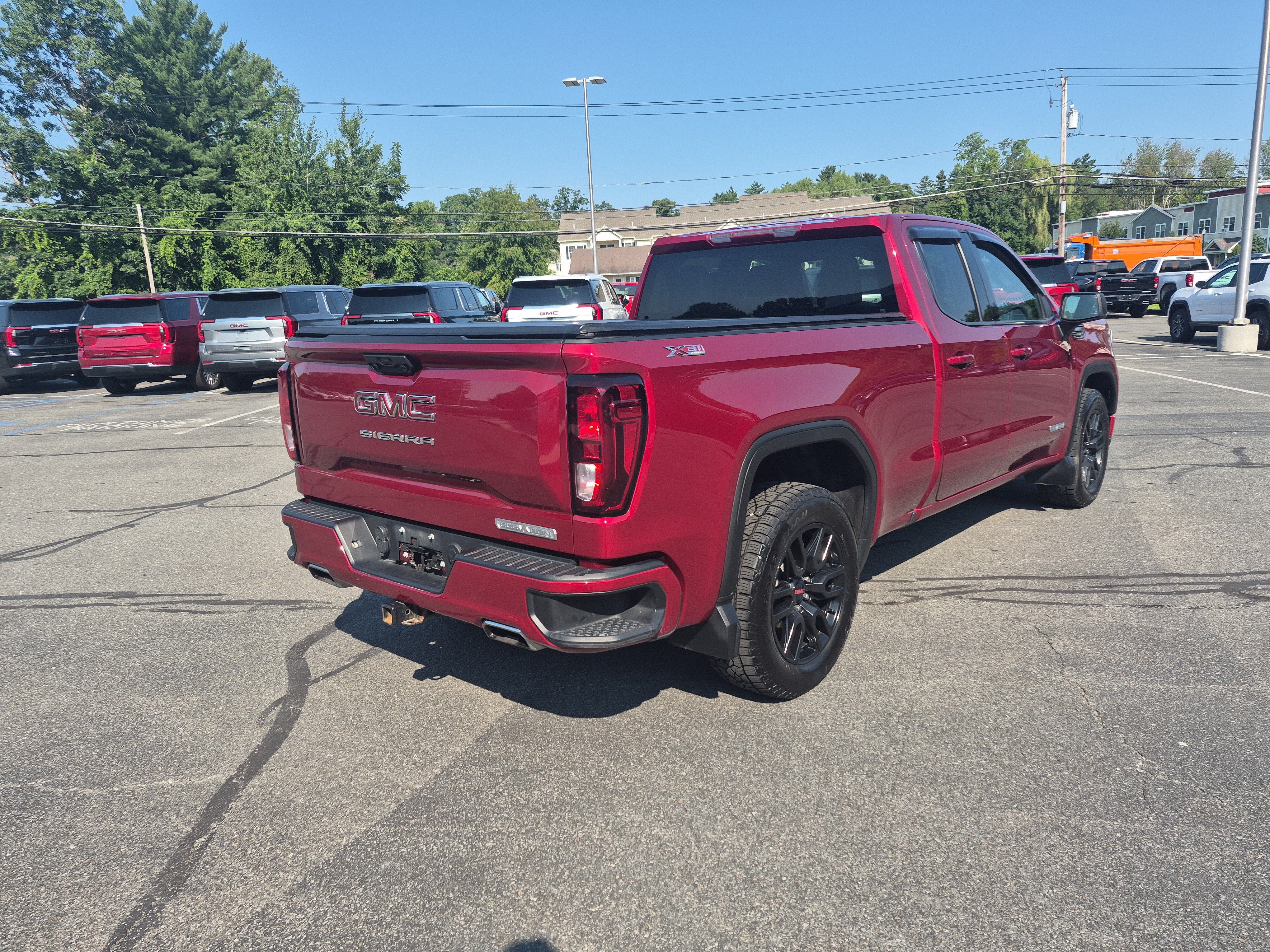 Used 2023 GMC Sierra 1500 Elevation AWD/4WD image 5