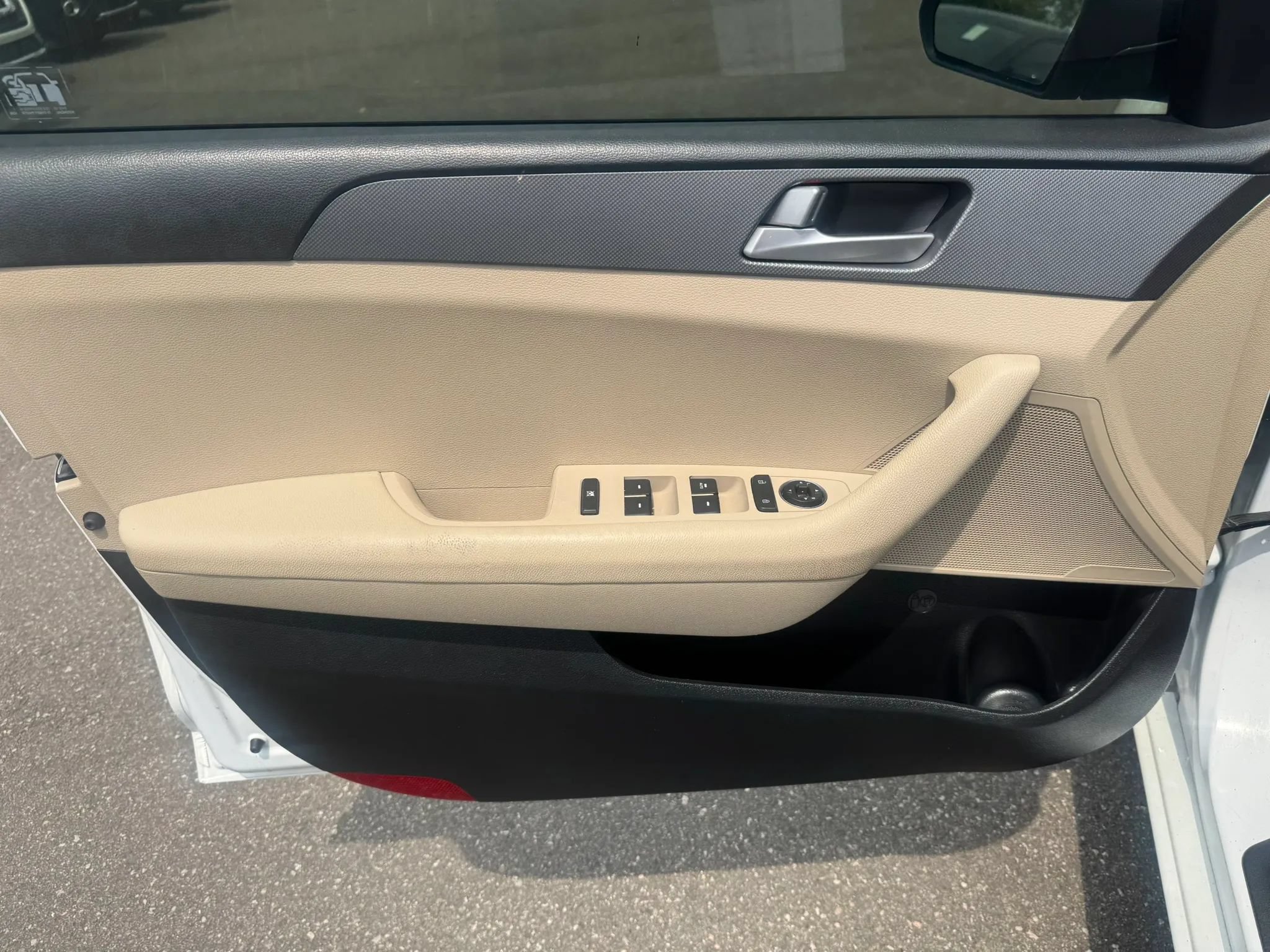 Used 2017 Hyundai Sonata ECO FWD image 16