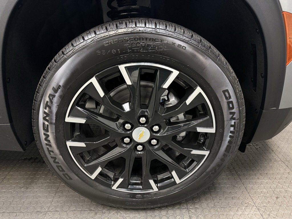 New 2026 Chevrolet Traverse LT w/ Sun and Wheel Package image 14
