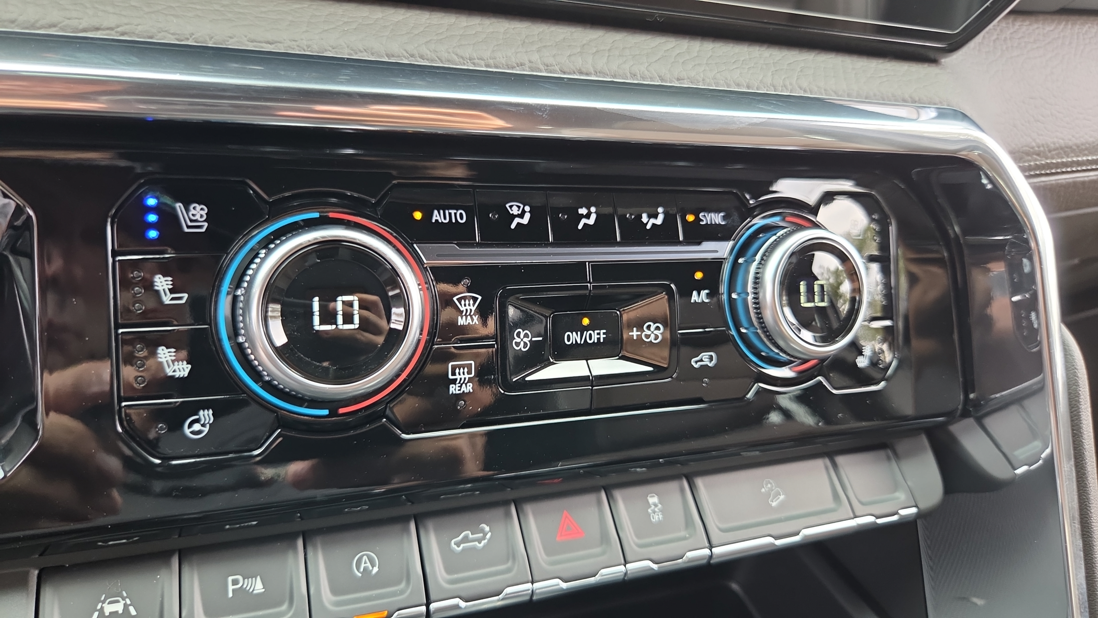 New 2026 GMC Sierra 1500 Denali AWD/4WD image 21