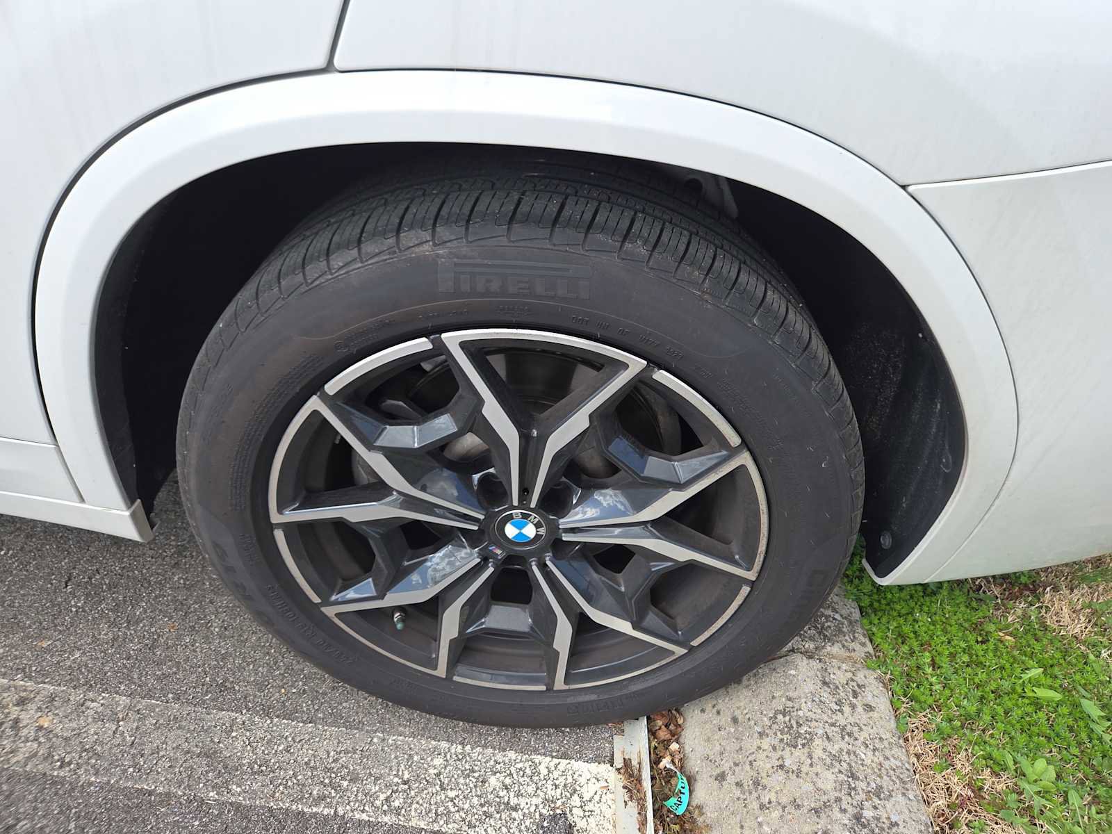 Used 2024 BMW X3 xDrive30i w/ Premium Package image 7