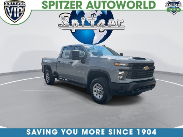 Used 2024 Chevrolet Silverado 3500 W/T AWD/4WD image 4