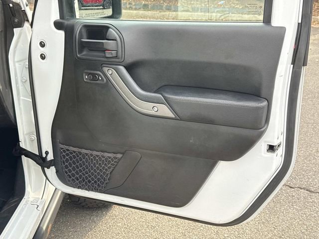 Used 2017 Jeep Wrangler Unlimited Sport image 8
