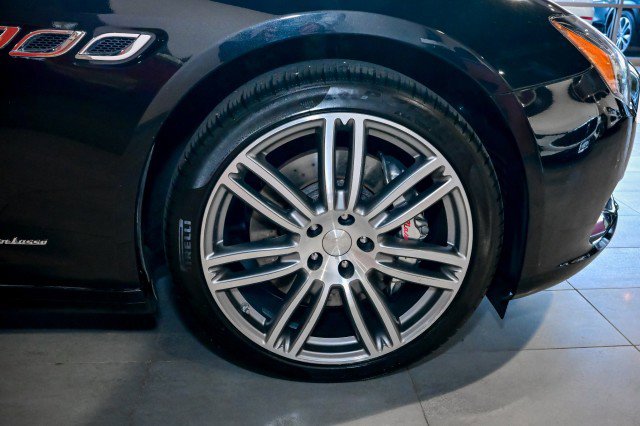 Used 2018 Maserati Quattroporte S GranLusso Q4 AWD/4WD image 43
