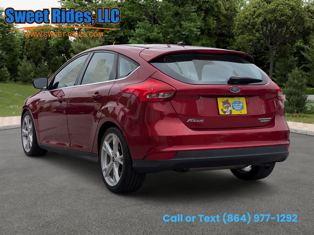 Used 2016 Ford Focus Titanium w/ Titanium Technology Package FWD image 6