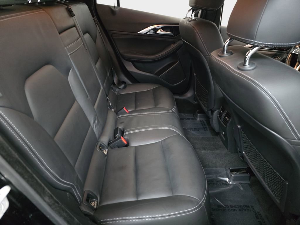 Used 2017 INFINITI QX30 AWD image 13