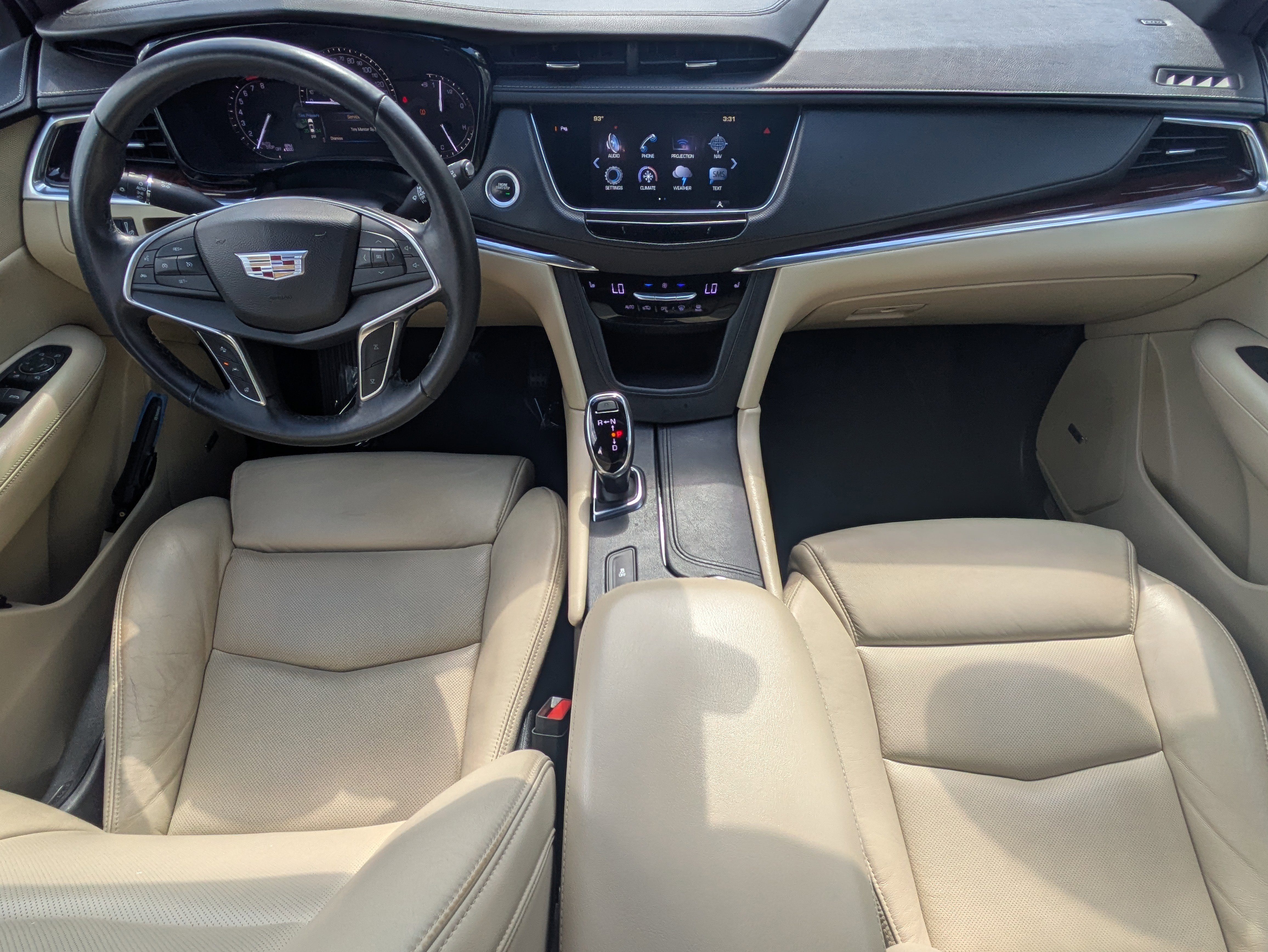 Used 2017 Cadillac XT5 Luxury w/ Driver Awareness Package image 39