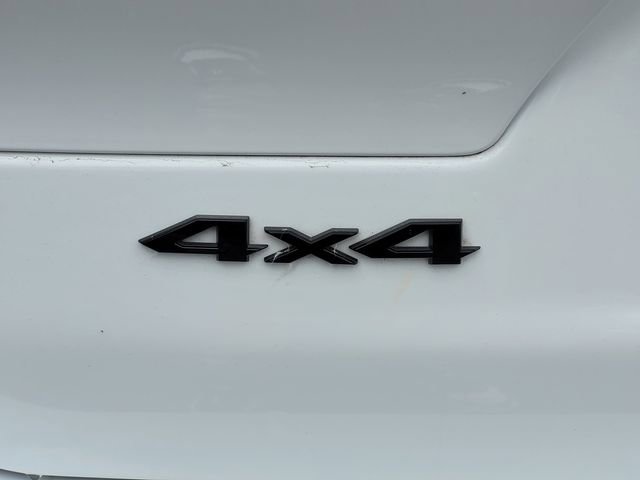 Used 2023 Jeep Grand Cherokee L Laredo AWD/4WD image 27