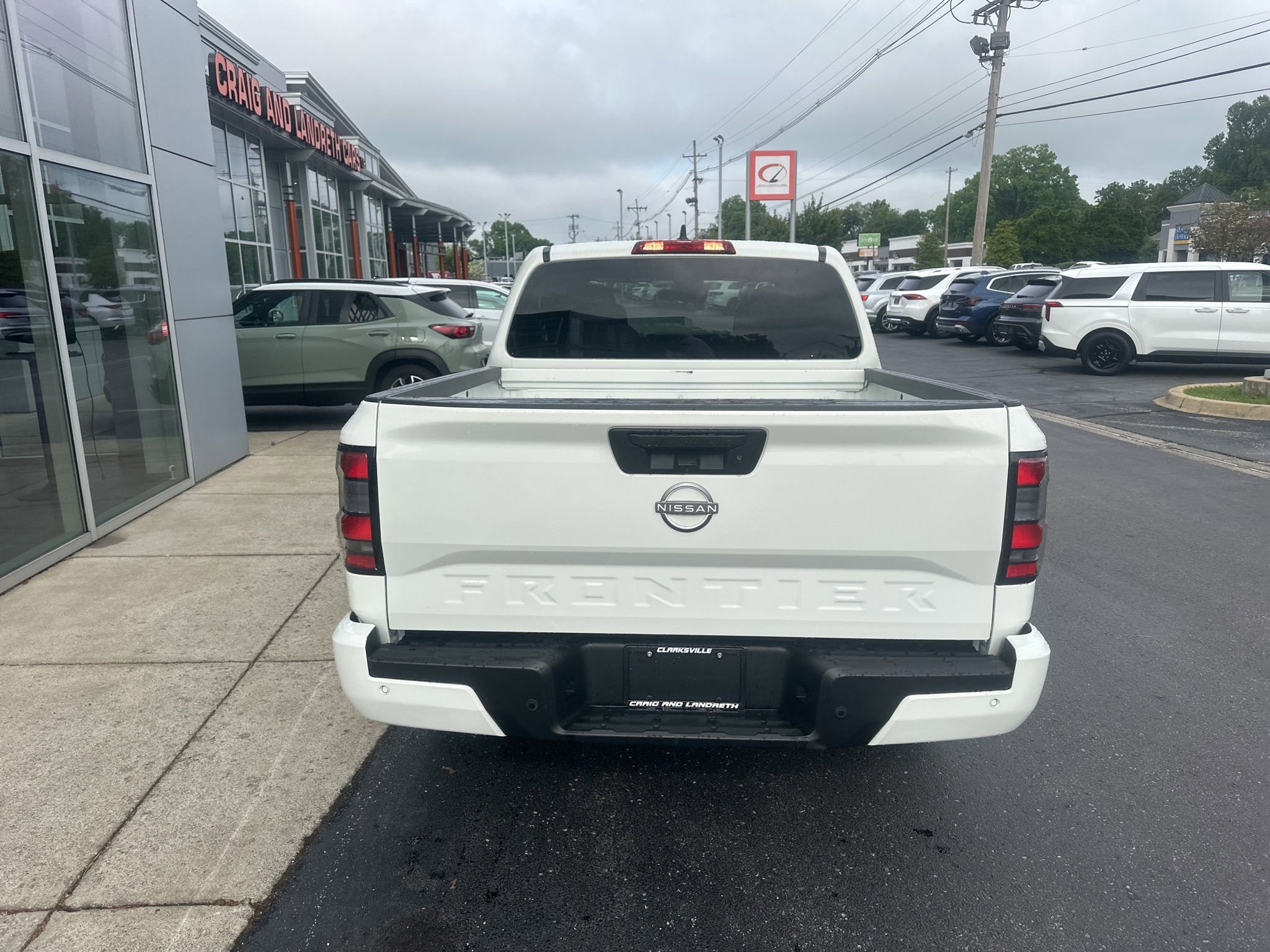 Used 2025 Nissan Frontier SV RWD image 5