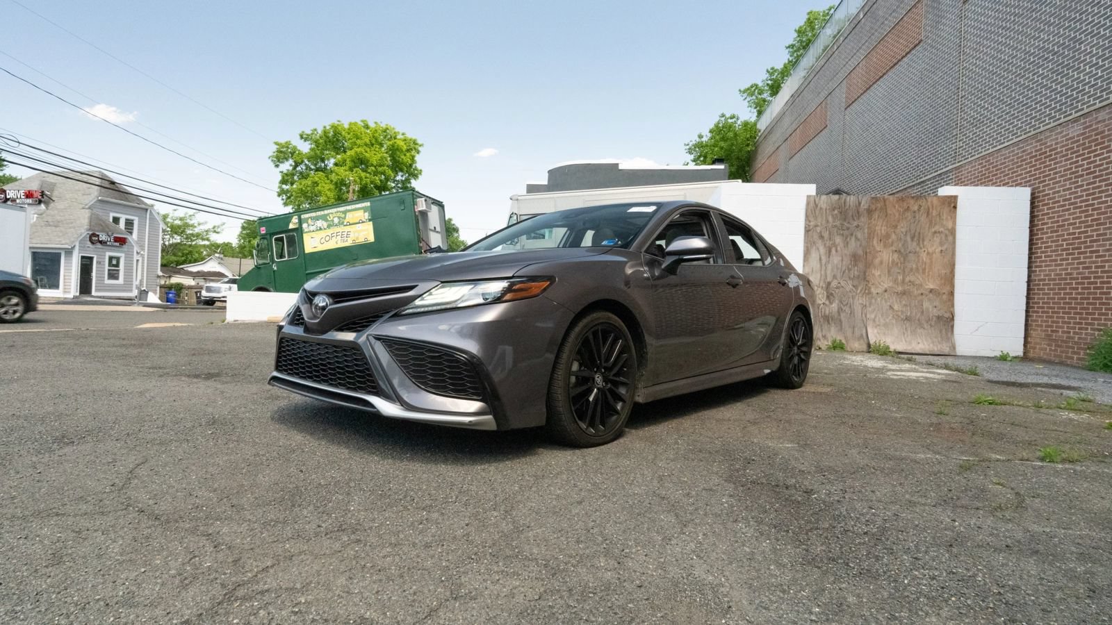 Used 2023 Toyota Camry XSE FWD image 7