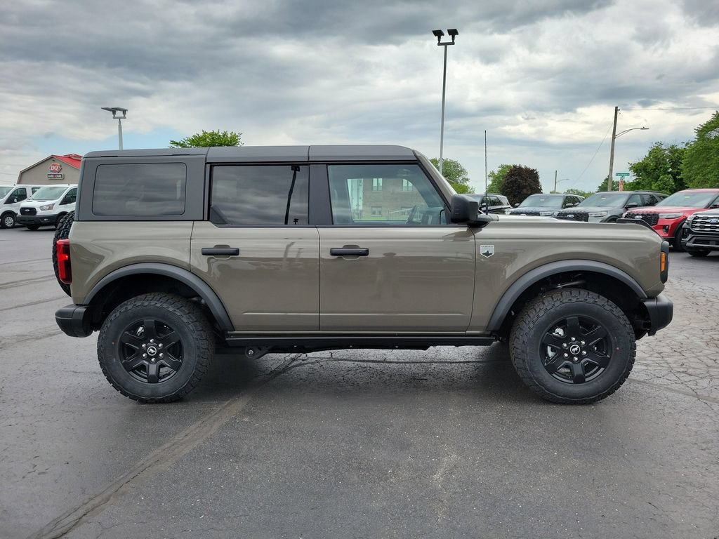 New 2025 Ford Bronco Big Bend w/ Black Diamond Package AWD/4WD image 3