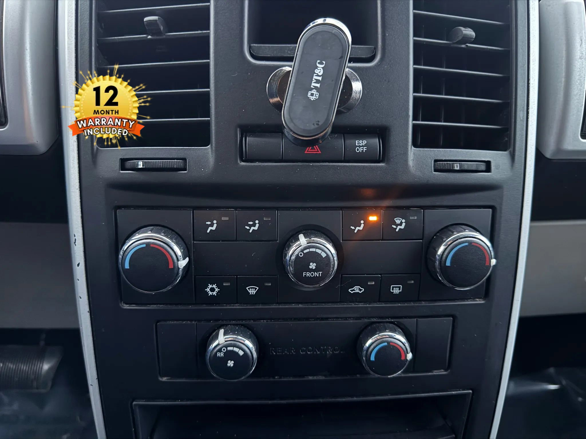 Used 2010 Dodge Grand Caravan SXT image 21