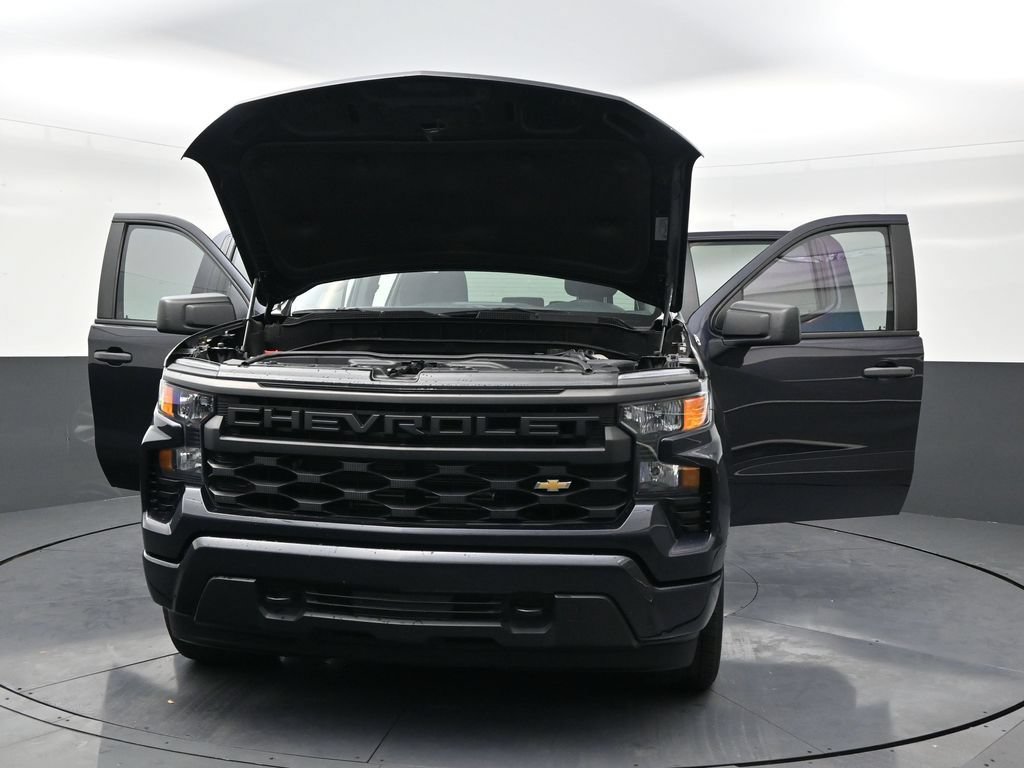 Used 2023 Chevrolet Silverado 1500 Custom RWD image 30