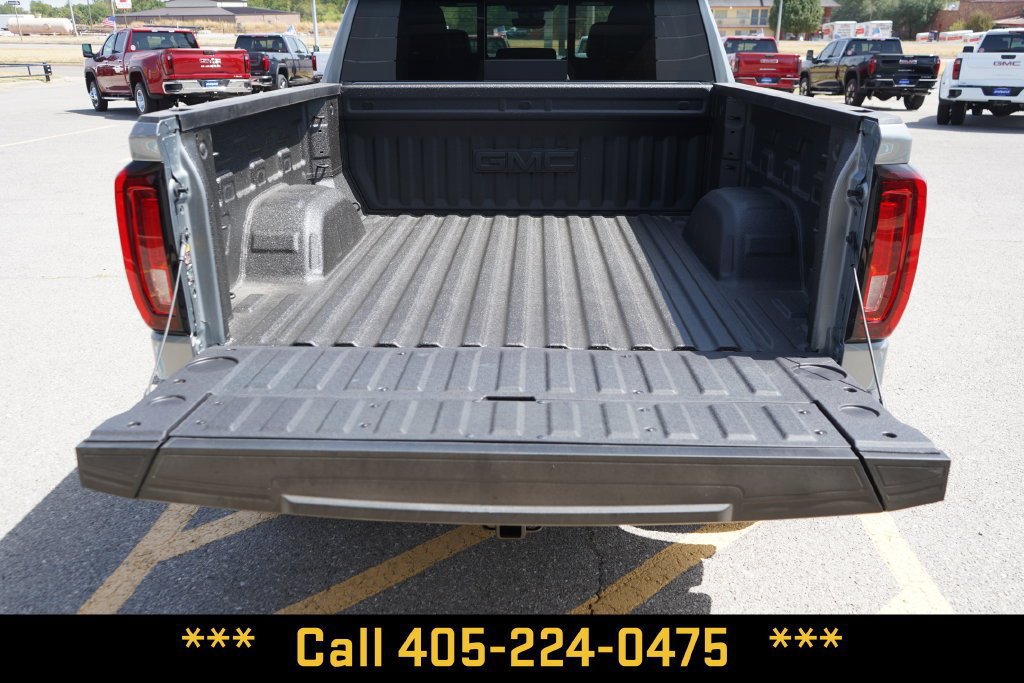 New 2026 GMC Sierra 1500 AT4 w/ AT4 Premium Package AWD/4WD image 17