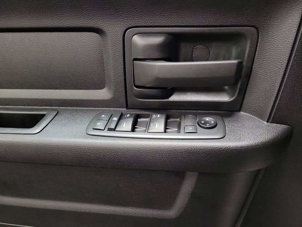 Used 2021 RAM 3500 Tradesman w/ Chrome Appearance Group image 20