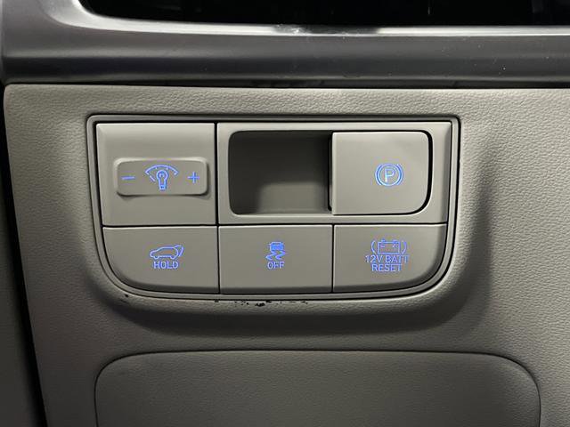 Used 2025 Hyundai Tucson Limited image 27