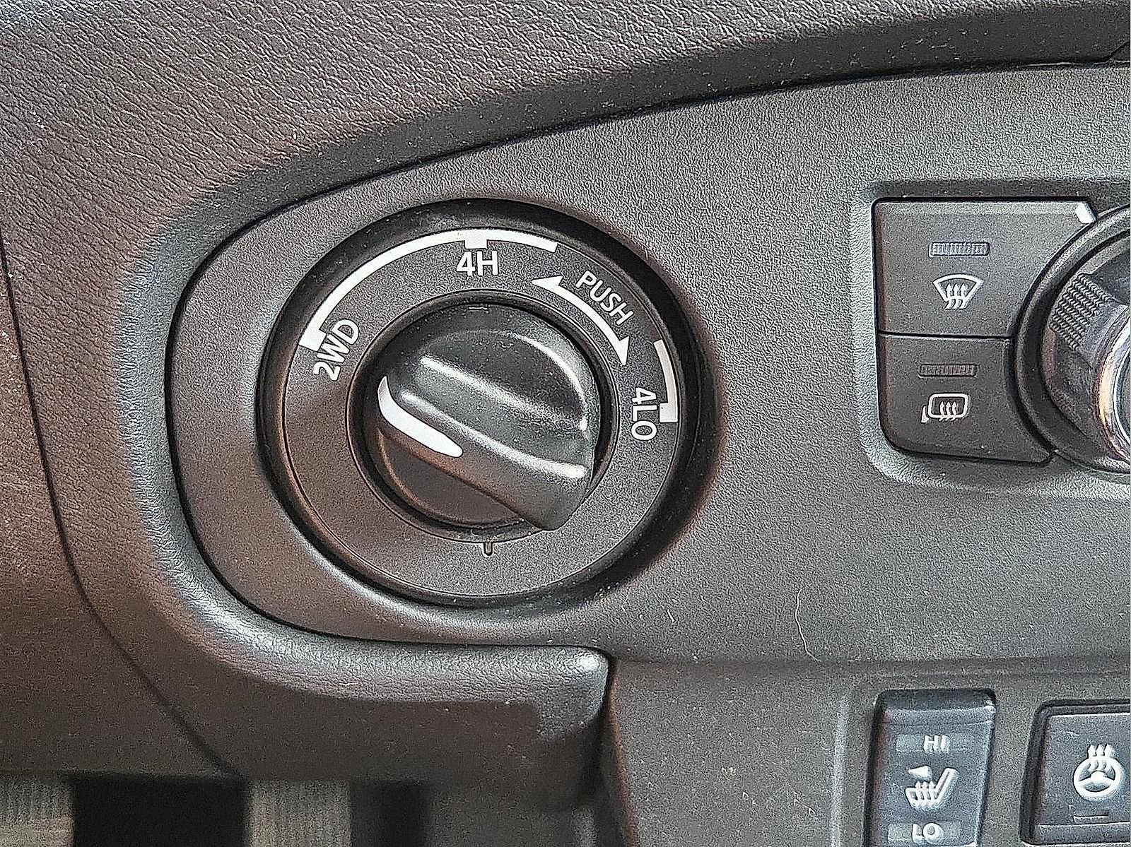 Used 2024 Nissan Frontier PRO-4X w/ Pro Premium Package AWD/4WD image 20