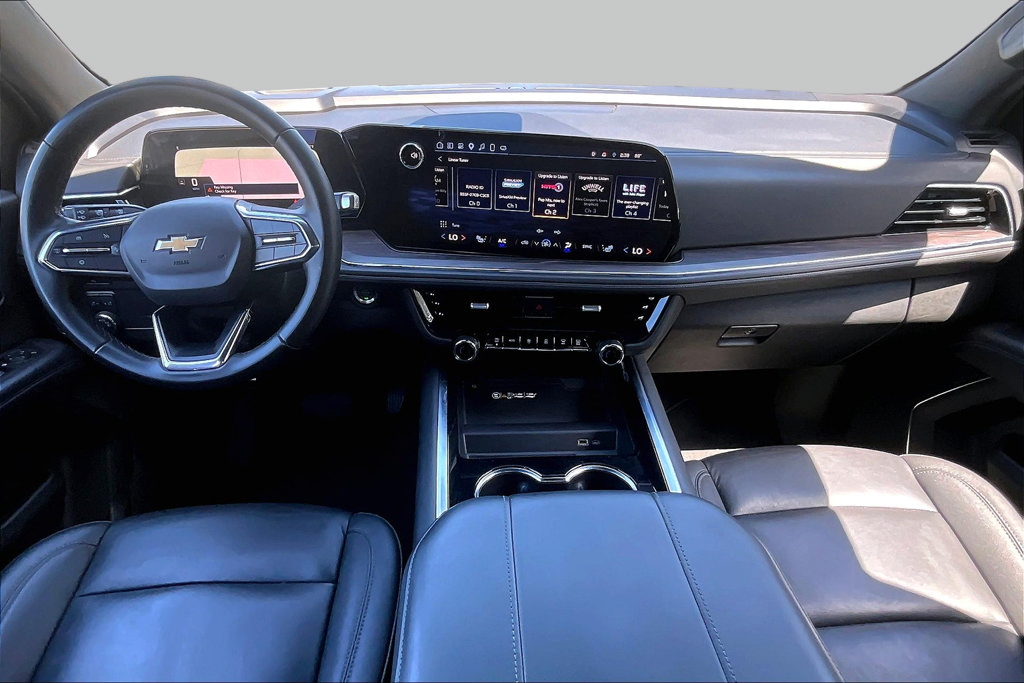 Used 2025 Chevrolet Tahoe LT AWD/4WD image 7