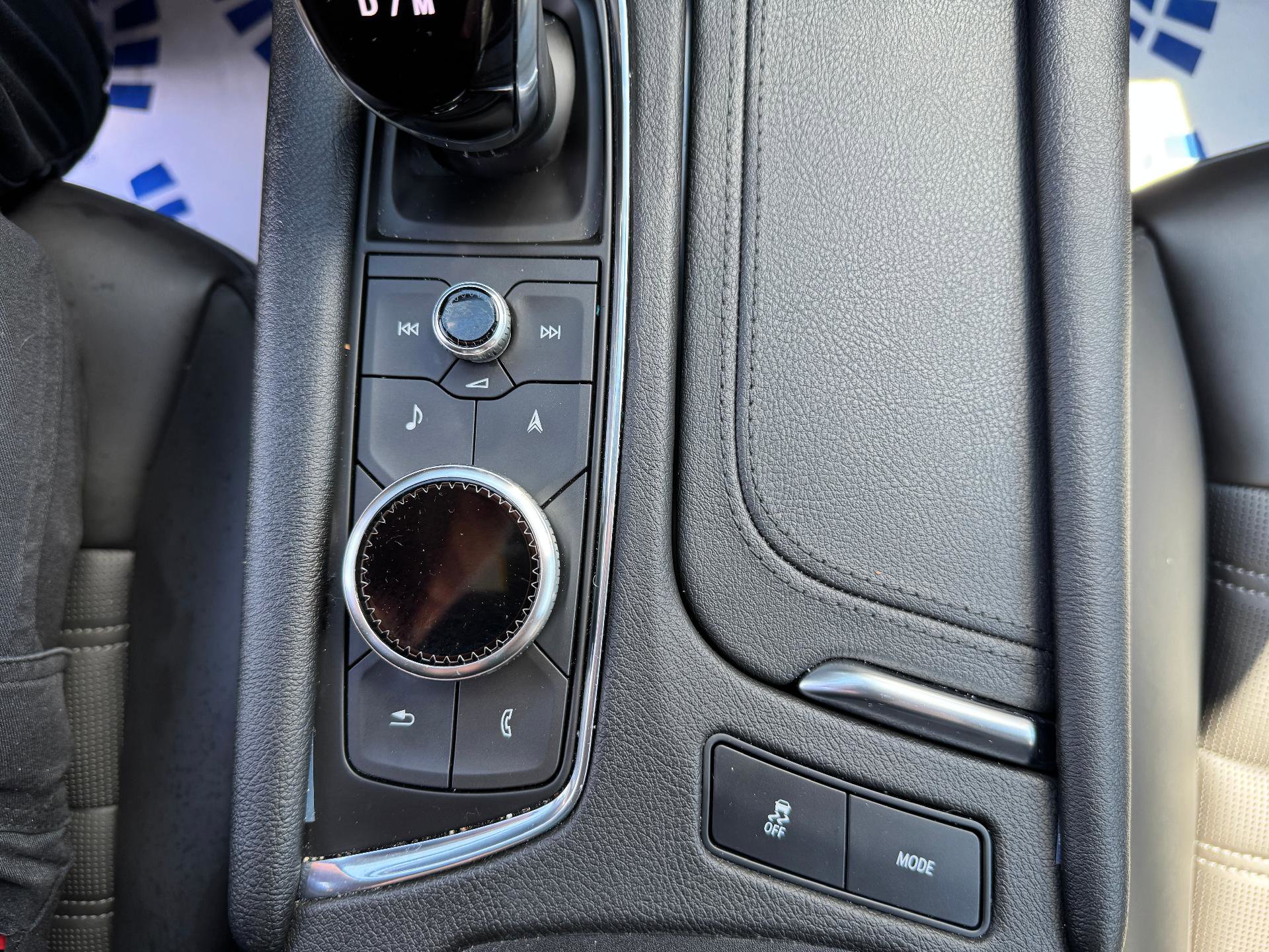 Used 2025 Cadillac XT6 Premium Luxury w/ Platinum Package image 27