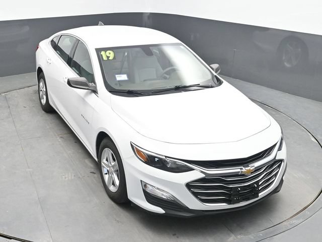Used 2019 Chevrolet Malibu LS FWD image 25