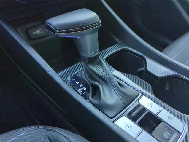 Used 2022 Hyundai Santa Cruz SEL Premium image 20