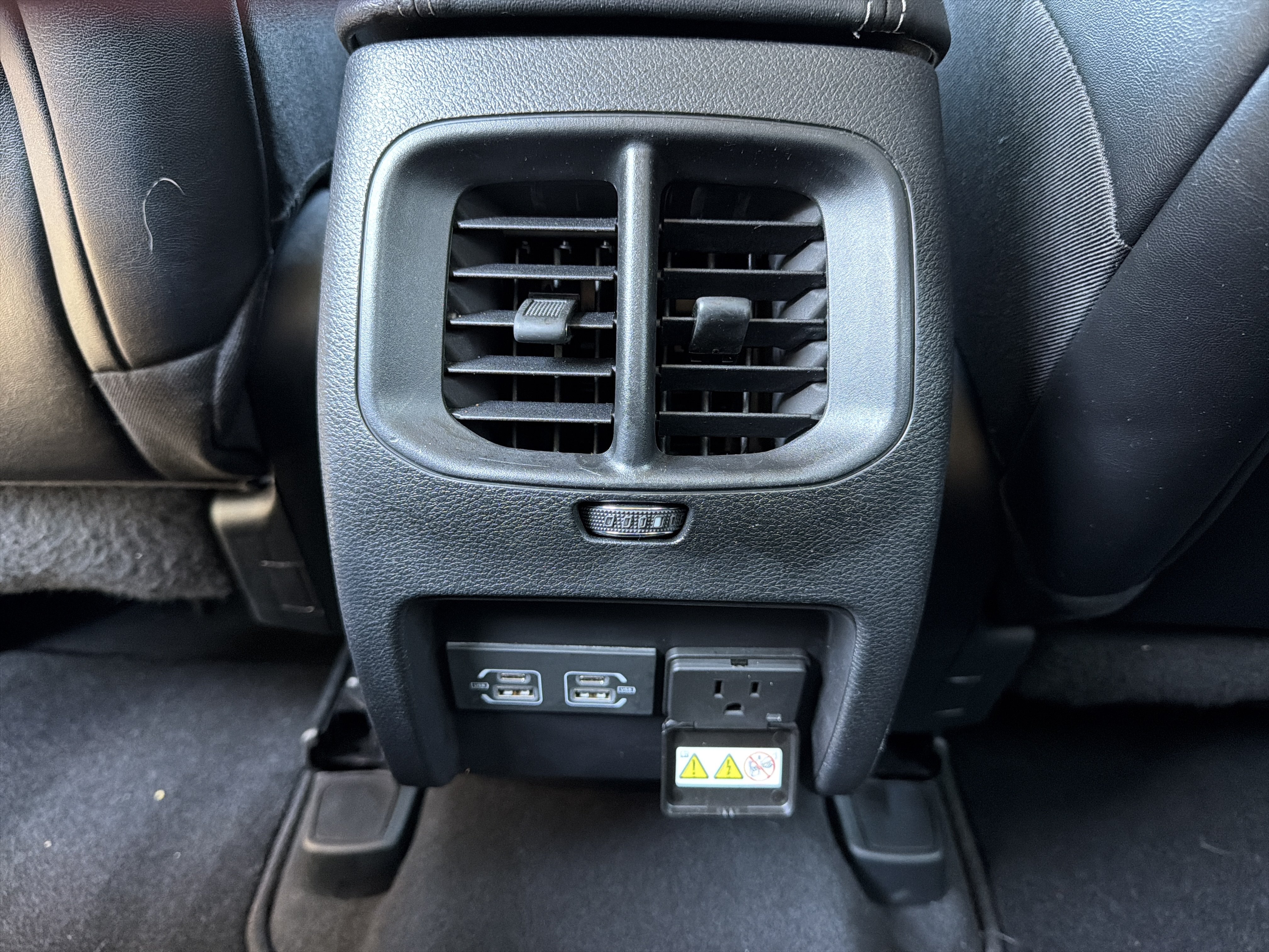 Used 2022 Jeep Cherokee Latitude Lux AWD/4WD image 29